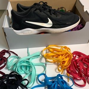 Nike flex shoes